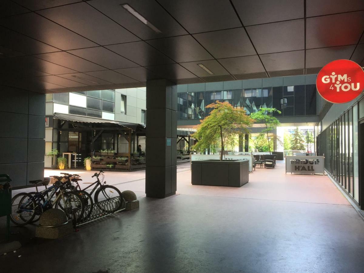 Nova Galerija West App Mary - Parking In Garage Zagreb Exterior foto